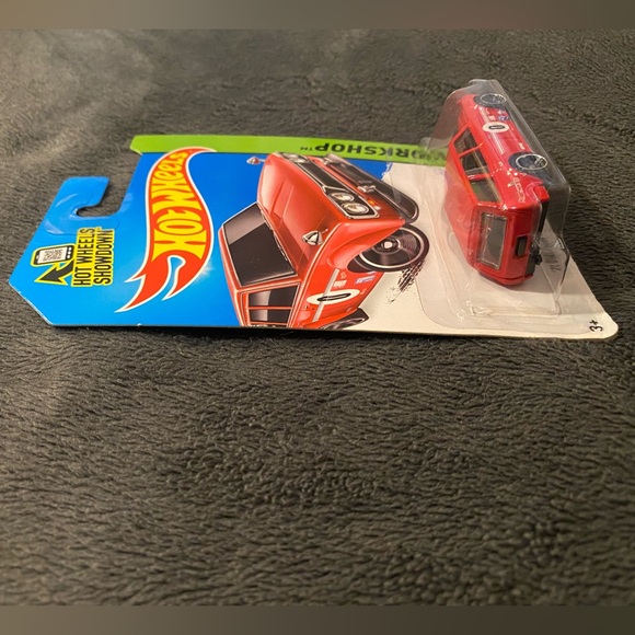 "🥦5/$25🥦"Hot Wheels '71 Datsun Bluebird 510 Wagon - Picture 3 of 4